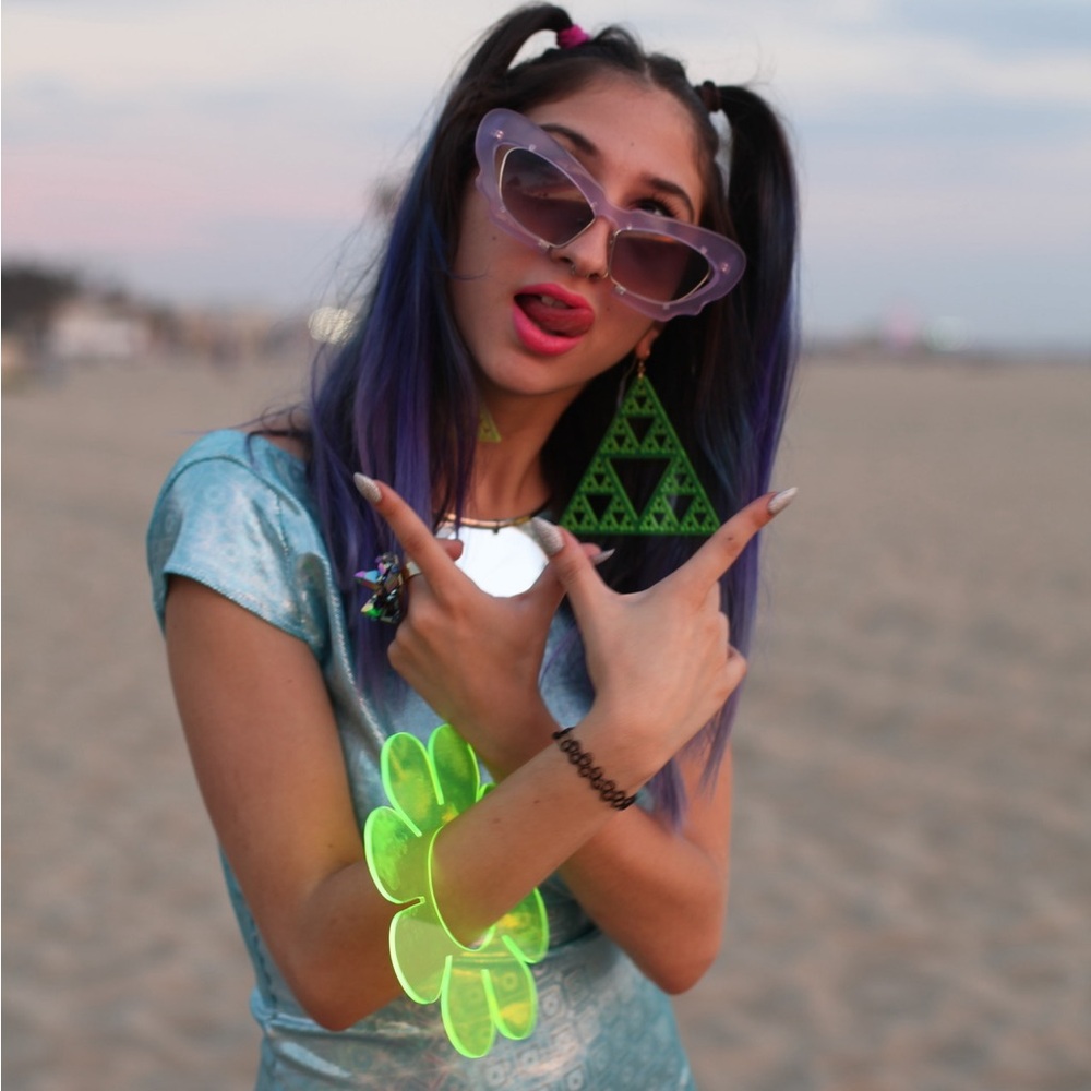 Linda farrow clear purple cat eye sunglasses